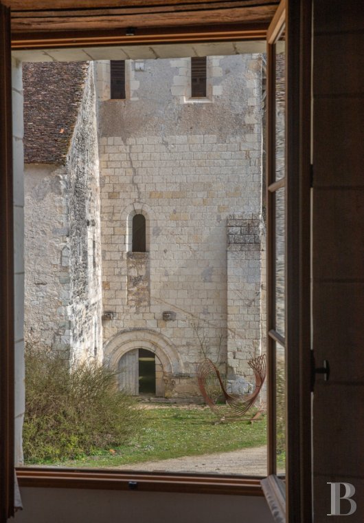 En Touraine, près de Loches, un ancien château-monastère et son domaine de 150 hectares - photo  n°24